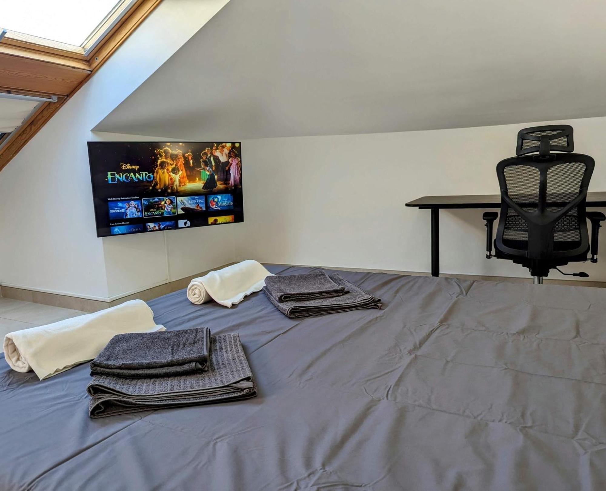 Modern Penthouse Apartment - 1 Min From The Beach Fuengirola Exterior photo